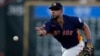 José Abreu, de los Astros de Houston, en el juego de este domingo contra los Tampa Bay Rays. (AP/Kevin M. Cox)