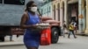 Las mujeres cubanas se enfrentan al desafío de una sociedad machista, denunciaron activistas ante la CIDH. (YAMIL LAGE / AFP)