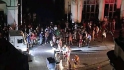 Vecinos de Centro Habana interrumpieron el tránsito en la calle Reina 