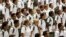 Una graduación de médicos cubanos.