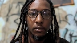 Madre de artista encarcelado denuncia múltiples violaciones