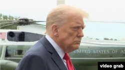 "Ya lo verán", respondió Trump.