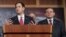 Senadores Marco Rubio, (R-FL) y Bob Menéndez, (D-NJ). (Foto: Saul Loeb/AFP)