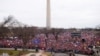 Miles de seguidores del presidente Donald Trump se congregan en Washington.
