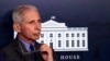 El médico Anthony Fauci durante una conferencia en la sala de prensa James Brady de la Casa Blanca. (AP/Alex Brandon)
